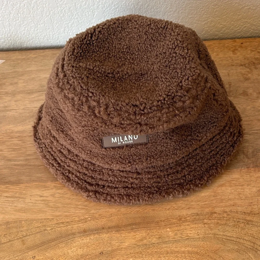 Milano Di Rouge Chocolate Fleece Bucket Hat
